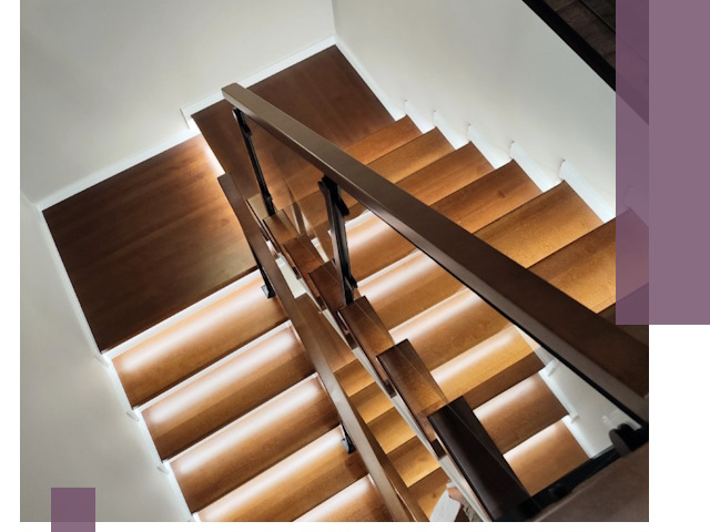 Изготовление П-образных лестниц под ключ в Калуге