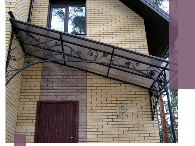 Односкатные козырьки из металла под ключ в Калуге