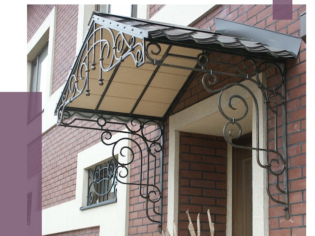 Двускатные козырьки в Калуге под ключ от 12643 руб.