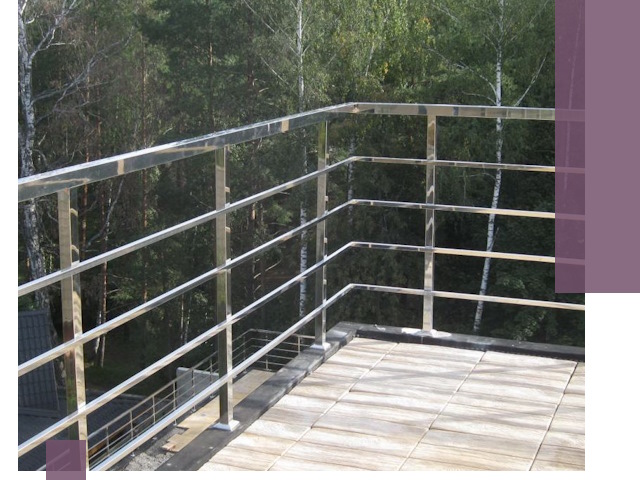 Парапеты из нержавеющей стали в Калуге — изготовление и монтаж