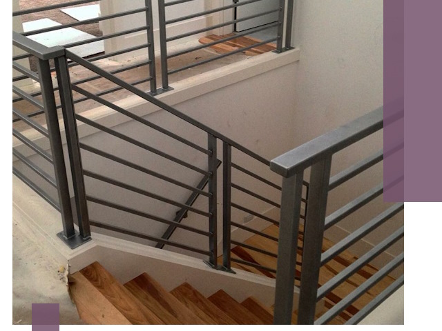 Изготовление поручней из металла и дерева в Калуге